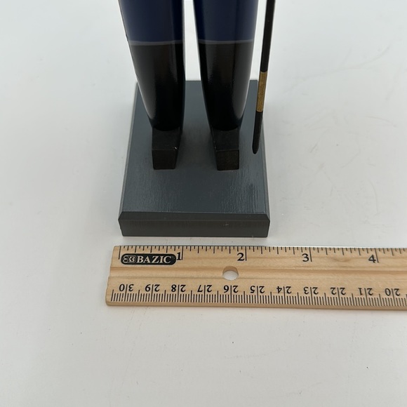 KWO British Hussar Nutcracker - Picture 15 of 16